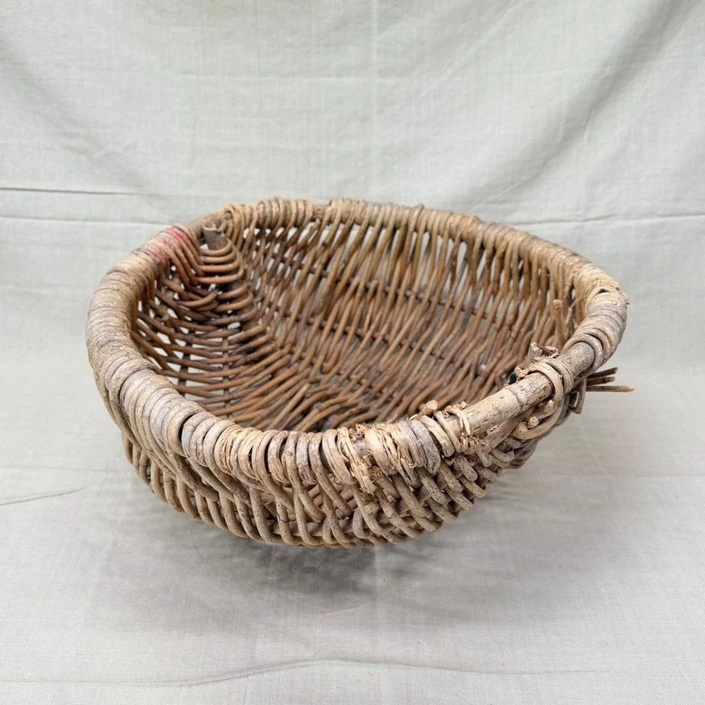 Unbranded beautifully timeworn